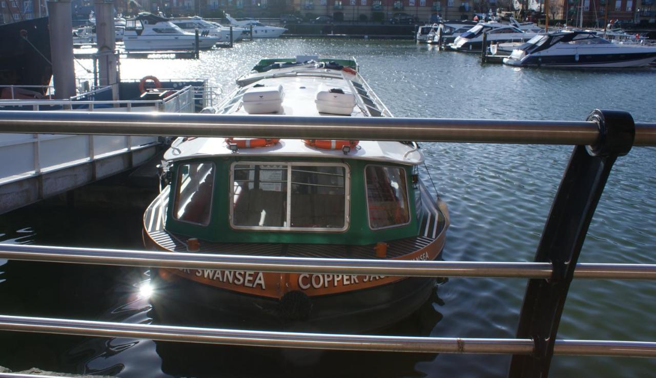Coastal City Rooms - Waterfront Swansea Exterior foto
