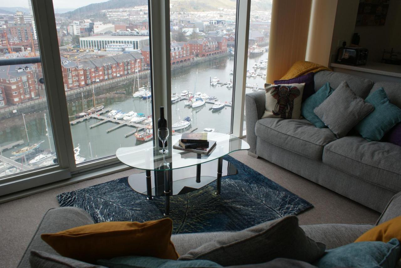 Coastal City Rooms - Waterfront Swansea Exterior foto